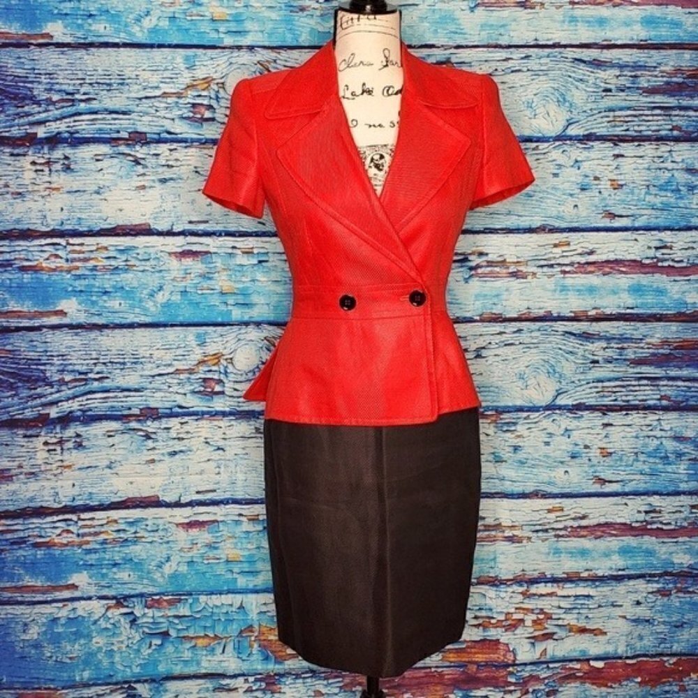 𝅺LINDA Allard Ellen Tracy Red & Black Career Suit